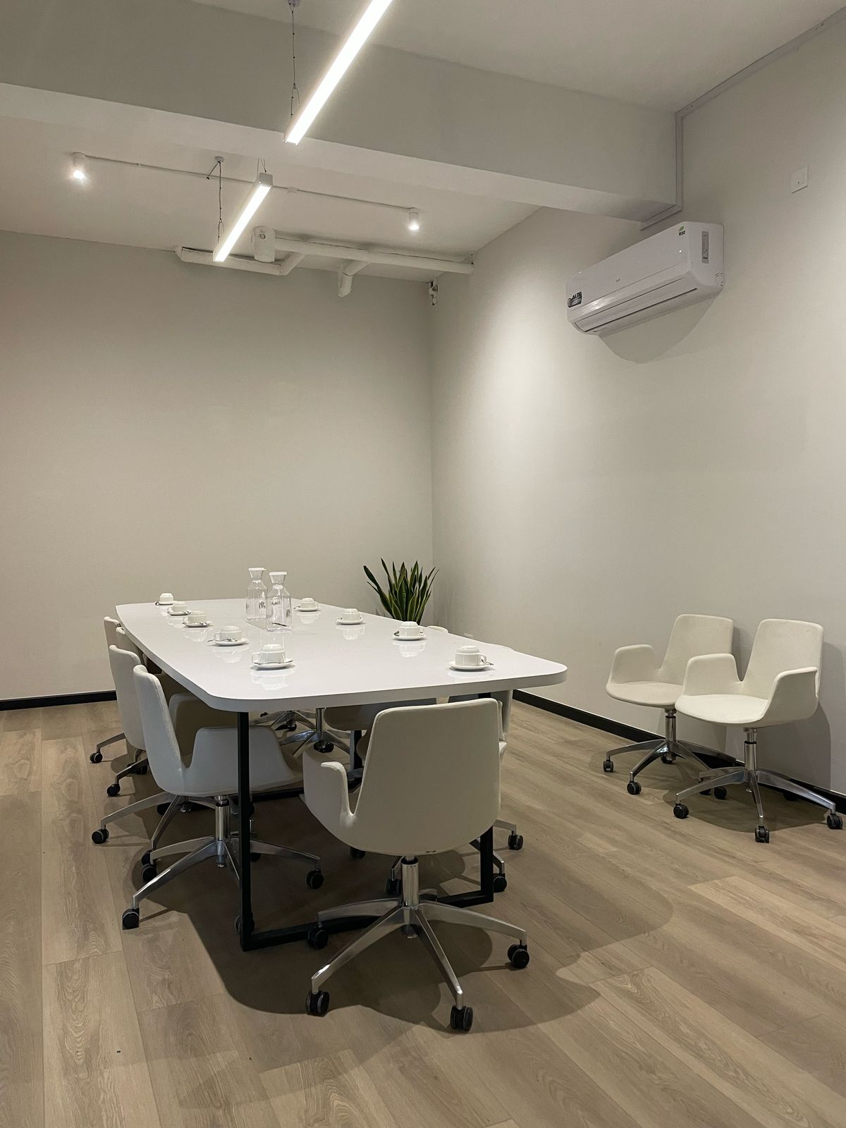 Medinah meeting room